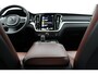 Volvo V60 B3 Momentum Advantage | Sport Pack | Leder | 19" Velgen | Trekhaak | Stoelverwarming