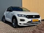 Volkswagen T-Roc 1.5 TSI 150pk 7-DSG Sport Business R | NL Auto | Trekhaak | ACC | BLIS | Stoelverwarming | Camera | Carplay | Navi |