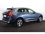 Volvo XC60 T6 Recharge AWD Core Bright - Panorama/schuifdak - IntelliSafe Assist & Surround - Parkeercamera achter - Parkeersensoren voor & achter - Draadloze tel. lader - Standkachel - Extra getint glas - Elektr. inklapbare trekhaak - 18' LMV