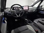 Volkswagen ID.3 First Max 58 kWh Panoramadak / SOH 91% / Camera / Navigatie