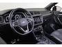 Volkswagen Tiguan Allspace 1.5 TSI R-Line Business+ 7-Persoons, Panoramadak, IQ Light, ACC, Harman/Kardon