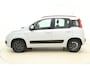 Fiat Panda 0.9 TwinAir Lounge Automaat | Trekhaak | Parkeersensoren | Airco | Hoge instap | Metaallak | Lichtmetalen velgen