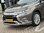 Mitsubishi Outlander 2.4 PHEV Instyle/1STE EIGPANO-DAK/CAMERA/NL-AUTO NAP!!