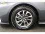 Toyota Prius 1.8 Plug-in Executive | Navigatie | JBL audio | Parkeersensoren | Stoelverwarming | Lederen Bekleding |