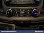 Ford Transit 2.0 TDCI 131pk L4H3 Jumbo Euro6 Airco | Camera | Cruisecontrol | Stoelverwarming | Verwarmde voorruit Parkeersensoren, Bijrijdersbank