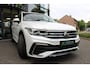 Volkswagen Tiguan 1.4 TSI eHybrid R-Line Business Navi/Camera/Keyless/Head-up/Sfeerverlichting/Virtual/IQ/Panoramadak/Leder/20Inch