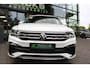 Volkswagen Tiguan 1.4 TSI eHybrid R-Line Business Navi/Camera/Keyless/Head-up/Sfeerverlichting/Virtual/IQ/Panoramadak/Leder/20Inch