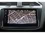 Volkswagen Tiguan 1.4 TSI eHybrid R-Line Business Navi/Camera/Keyless/Head-up/Sfeerverlichting/Virtual/IQ/Panoramadak/Leder/20Inch