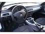 BMW 3-Serie 318d Executive (Massavliegwiel goed hoorbaar), Climate control, Radio cd speler, Elektrische ramen