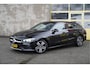 Mercedes-Benz CLA Shooting Brake 180 Automaat! Business Solution BJ2021 Lmv 17" | Led V+A | Pdc | Navi | Elek. trekhaak | Elek. achterklep | Achteruitrijcamera | Virtual cockpit | Climate control | Cruise control | Verwarmde voorstoelen | Sportstoelen | Zwarte hemel | Getint glas
