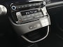 Hyundai Inster Evolve 49 kWh / Stoel en Stuurverwarming / Appl CarPlay/Android Auto / Cruise Controle / Automaat / Trekhaak voor fietsendrager /