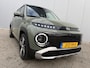 Hyundai Inster Evolve 49 kWh / Stoel en Stuurverwarming / Appl CarPlay/Android Auto / Cruise Controle / Automaat / Trekhaak voor fietsendrager /