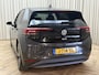 Volkswagen ID.3 First Plus 58 kWh SOH 92% / Org.NL! / Carplay / Adapt Cruise / Stoel-Stuurverwarming / Keyless / Camera / 19'' LMV