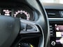 Skoda Octavia Combi 1.5 TSI 150 pk Executive | Navigatie | SmartLink | Cruise control | PDC Achter | Climatronic | 16'' LM |