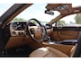 Bentley Flying Spur 6.0 W12 561PK Nl auto|Schuifdak|Carplay|Luxe leder|Soft close|Luchtvering|incl. Btw|Nw Prijs 248.000|Luchtvering|Youngtimer