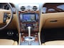 Bentley Flying Spur 6.0 W12 561PK Nl auto|Schuifdak|Carplay|Luxe leder|Soft close|Luchtvering|incl. Btw|Nw Prijs 248.000|Luchtvering|Youngtimer