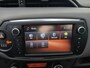 Toyota Yaris 1.0 VVT-i Trend | 5 deurs | Navi | Climate-control | LM velgen |