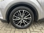 Toyota C-HR 1.8 Hybrid Bi-Tone