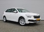 Skoda Kamiq 1.0 TSI Business Edition | Trekhaak | Stuur-/stoel-/voorruitverwarming | Camera | Cruise adapt. | Elek. achterklep | Clima | Carplay | 16" LM |