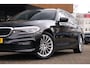 BMW 5-Serie Touring 530d High Executive Sport HUD Pano ACC 360° Carplay Stuurwielverwarming Trekhaak Lane