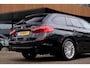 BMW 5-Serie Touring 530d High Executive Sport HUD Pano ACC 360° Carplay Stuurwielverwarming Trekhaak Lane