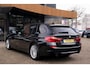 BMW 5-Serie Touring 530d High Executive Sport HUD Pano ACC 360° Carplay Stuurwielverwarming Trekhaak Lane