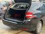 Peugeot 308 SW 1.2 PureTech Blue Lease Premium/ AUTOMAAT/ nap/2e EIG/ dealeronderhouden/ 1jaar apk/ volle opties/ zeer nette auto.