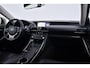 Lexus IS 300h Hybrid Luxury | Trekhaak | Leer | Camera | Navigatie | PDC | Keyless Entry/Start | Adap. Cruise | Stoelventilatie |