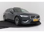 Volvo V60 2.0 T8 Twin Engine AWD Momentum Pro | Panoramadak | Camera | CarPlay | Comfortstoelen |