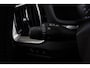 Volvo V60 2.0 T8 Twin Engine AWD Momentum Pro | Panoramadak | Camera | CarPlay | Comfortstoelen |