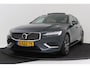 Volvo V60 2.0 T8 Twin Engine AWD Momentum Pro | Panoramadak | Camera | CarPlay | Comfortstoelen |