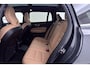 Volvo V60 2.0 T8 Twin Engine AWD Momentum Pro | Panoramadak | Camera | CarPlay | Comfortstoelen |