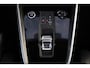 Audi A3 Limousine 30 TFSI Business edition Automaat Panoramadak 18 inch LMV Full LED Lederen bekleding Navigatie Carplay Android