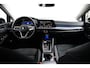 Volkswagen Golf VIII Lim. Style eHybrid | Achter uitrij camera |Stoelverwarming | Apple Carplay | Parkeersensoren |