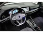 Volkswagen Golf VIII Lim. Style eHybrid | Achter uitrij camera |Stoelverwarming | Apple Carplay | Parkeersensoren |
