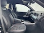 Mercedes-Benz GLB 7-Pers 180 AMG Line 7-Pers Pano Trekhaak Stoelverw Led NL-Auto |AMG!|