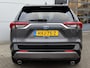 Toyota RAV4 2.5 Hybrid 218pk Automaat BiTone | Climate control | Navigatie | Leer + stoelverwarming | Apple + Android | Camera | JBL speakers