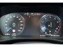 Volvo XC40 B3 Momentum Business | Dealeronderhouden | Panoramadak | Adaptive cruise control | 18" Lichtmetalen velgen | BLIS | Volvo on Call |