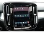 Volvo XC40 B3 Momentum Business | Dealeronderhouden | Panoramadak | Adaptive cruise control | 18" Lichtmetalen velgen | BLIS | Volvo on Call |