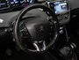 Peugeot 2008 1.2 PureTech Féline Sport (NAVI,CLIMATE,CRUISE,LEDER/ALCANTARA,GETINT,TREKHAAK,SPORTSTOELEN,LM VELGEN,NETTE STAAT)