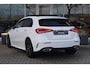 Mercedes-Benz A-klasse A 180 AMG-Line 136pk | Cruise | Climate | Memory | Sfeer | Multibeam | Pano | Keyless | Carplay