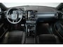 Volvo XC40 T5 Recharge R-Design | Panoramadak | Premium audio by Harman Kardon | Verwarmbare voorstoelen en achterbank | Verwarmbaar stuurwiel | Elektrische bedienbare voorstoel | 360° Parkeercamera | Parkeersensoren voor + achter