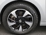 Opel Corsa-e e-Elegance | ACHTERUITRIJCAMERA | NAVIGATIE | LED VERLICHTING | CLIMATE CONTROL | PARKEERSENSOREN | APPLE CARPLAY |