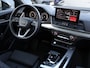 Audi Q5 50 TFSI e S edition | Pano | Verw. voorruit | Keyless Entry/Start | HUD | Stuurwiel verwarmd | Stoelventilatie voor | Dodehoekdetectie | 360° camera | Trekhaak |