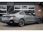 BMW i5 M60 xDrive M-Sport Pro | Panorama | Bowers & Wilkins | 4 wielbest. | Iconic glow | Stoelventilatie/verwarming | Driving Ass. Prof | 360° | 21' inch |