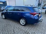 Toyota Auris Touring Sports 1.8 Hybrid Lease