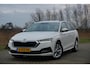 Skoda Octavia Combi 1.5 e-TSI Business Edition AUTOMAAT | Ice White | Navi/Carplay/Cruise/PDC - Keurig!