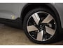 Volvo EX40 Single Motor Extended Range Plus 82 kWh / Lounge Pakket / Extra getint glas / 360 Camera / 20'' velgen / Panoramadak / Zwart dak / Harman Kardon / Microtech/Nubuck