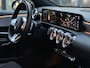 Mercedes-Benz A-klasse 180 Business Solution AMG/1STE EIG/SFEERVERLICHTING/NL-AUTO NAP!!