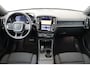 Volvo EC40 SINGLE MOTOR PLUS BLACK EDITION 70 kWh *DEMO VOORDEEL!* -PANO.DAK|HARMAN/KARDON|CAMERA|CARPLAY|20"